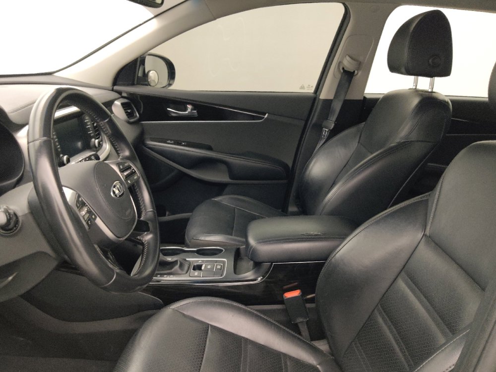 Used 2019 Kia Sorento EX FWD image 17