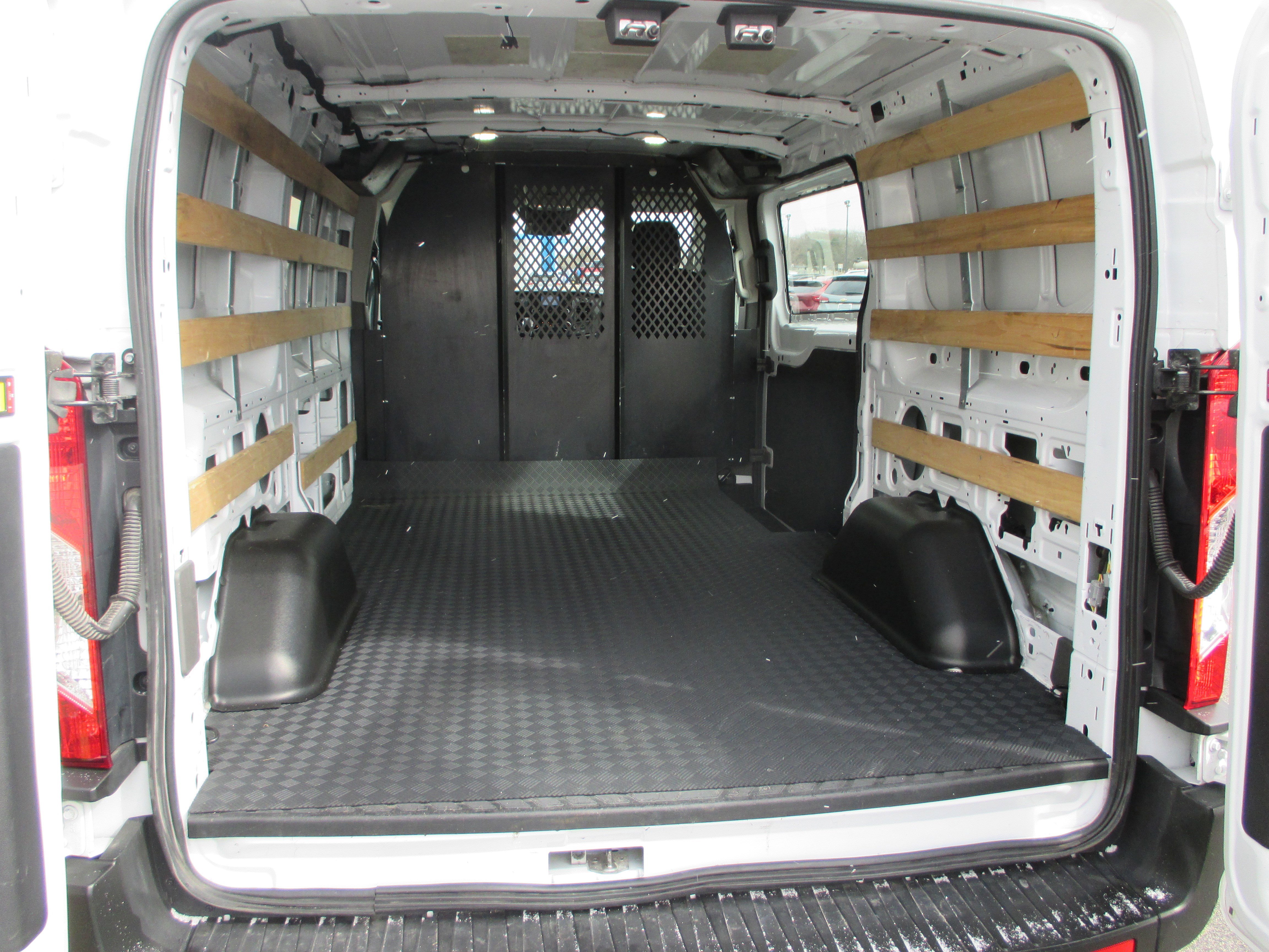 Used 2024 Ford Transit 250 Low Roof w/ Exterior Upgrade Package image 6