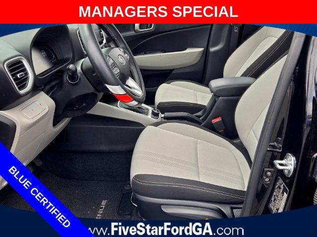 Used 2026 Hyundai Venue SEL FWD image 11