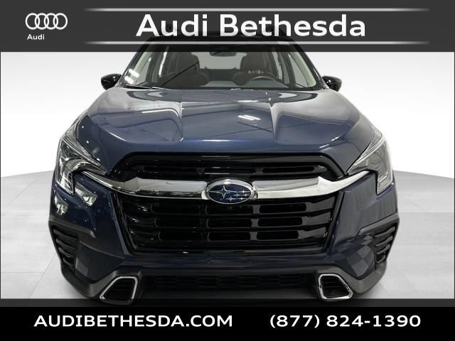 Used 2024 Subaru Ascent Touring AWD/4WD image 2