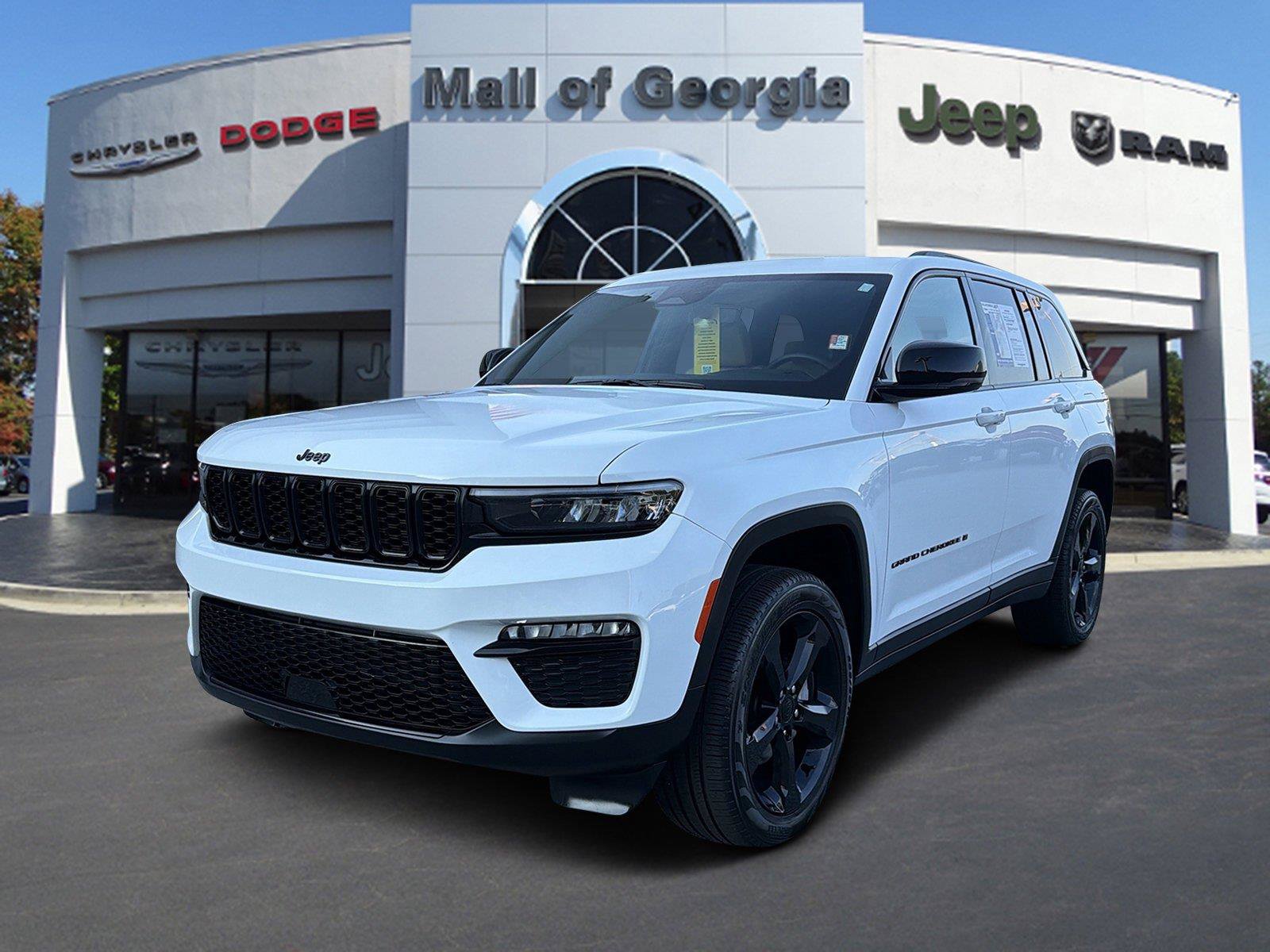 Used 2024 Jeep Grand Cherokee Limited w/ Black Appearance Package