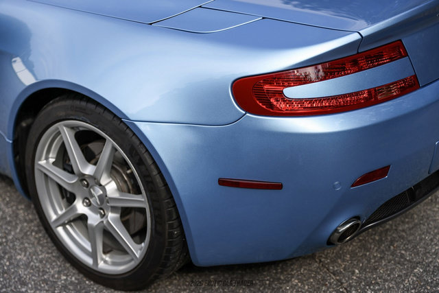 Used 2007 Aston Martin V8 Vantage Roadster RWD image 52