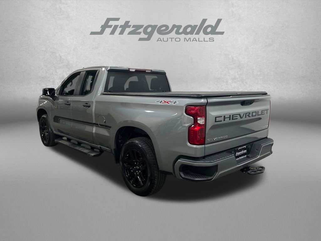 Used 2023 Chevrolet Silverado 1500 Custom AWD/4WD image 3