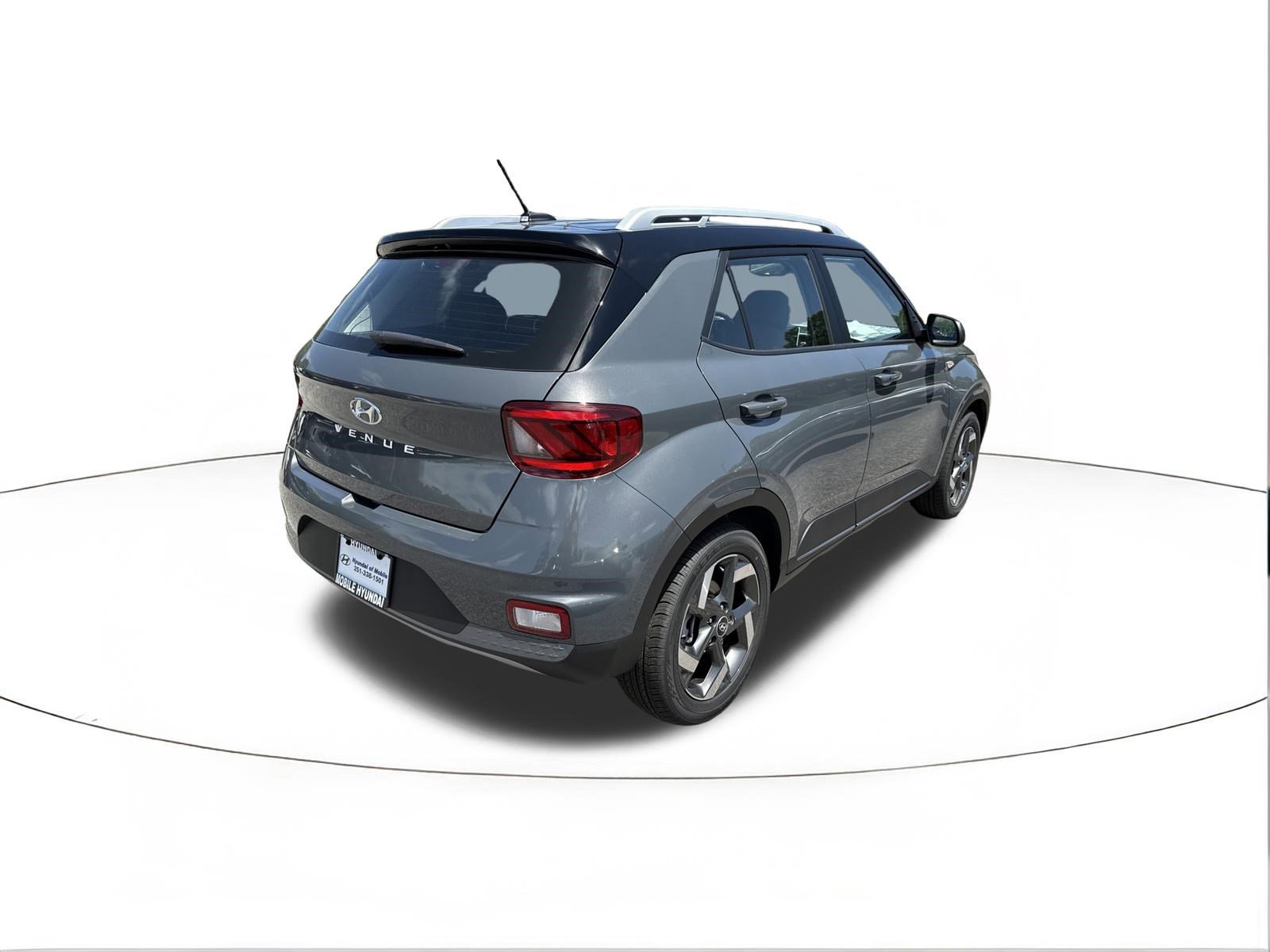 New 2026 Hyundai Venue SEL image 3