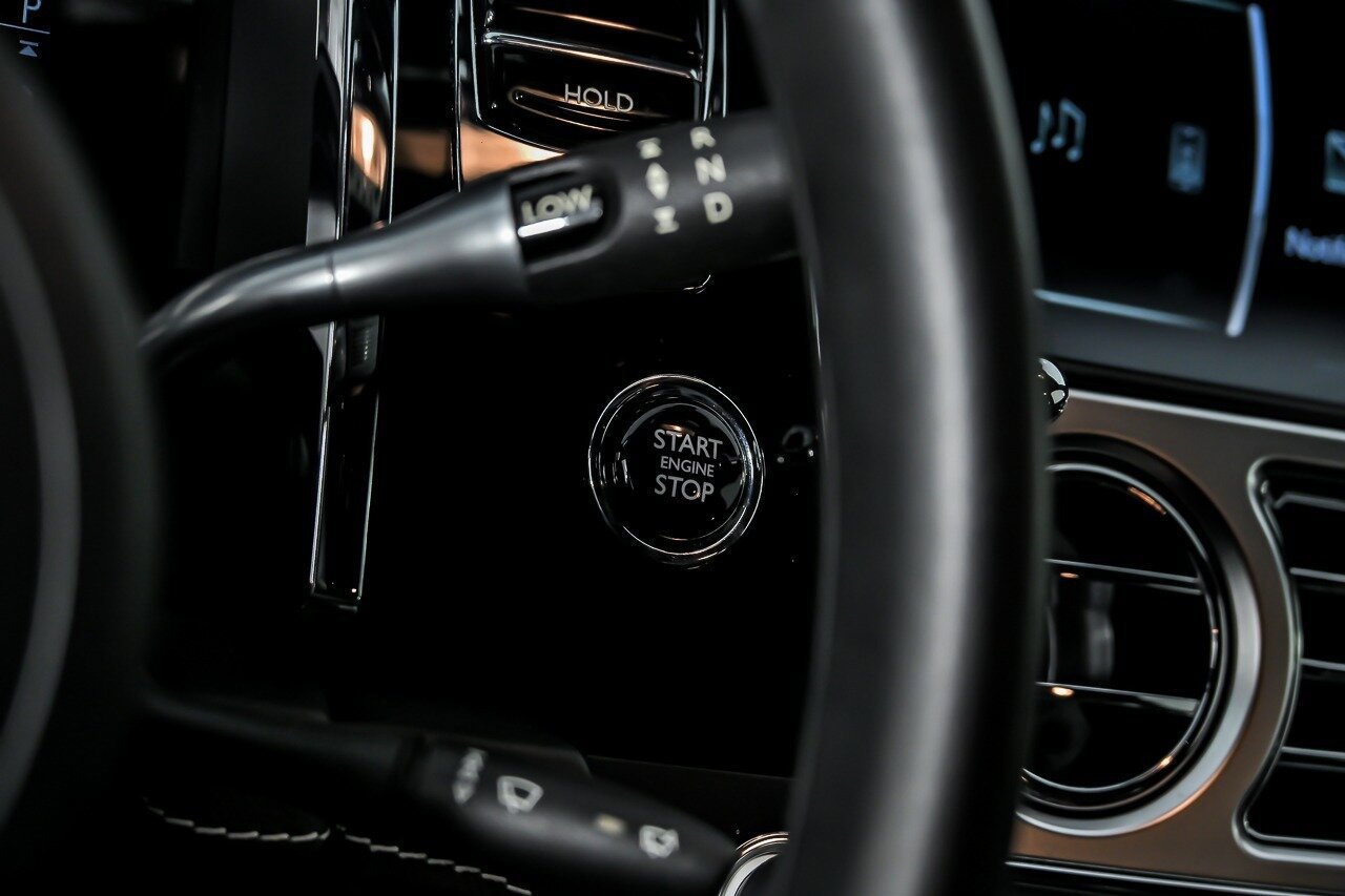 Used 2020 Rolls-Royce Ghost RWD image 33