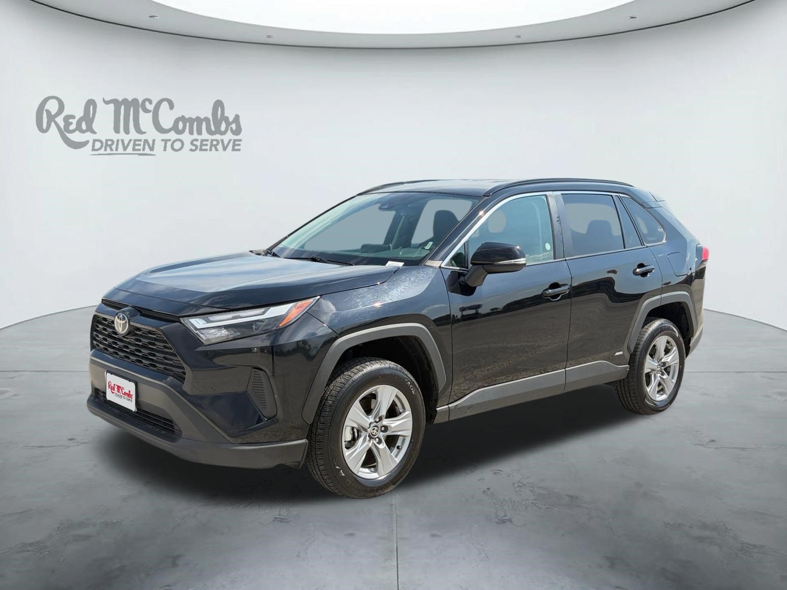 Used 2025 Toyota RAV4 XLE