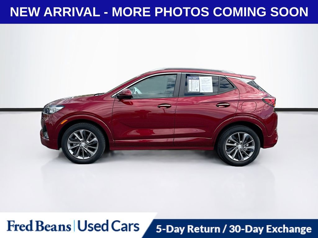 Used 2023 Buick Encore GX Select w/ Sport Touring Package FWD image 4