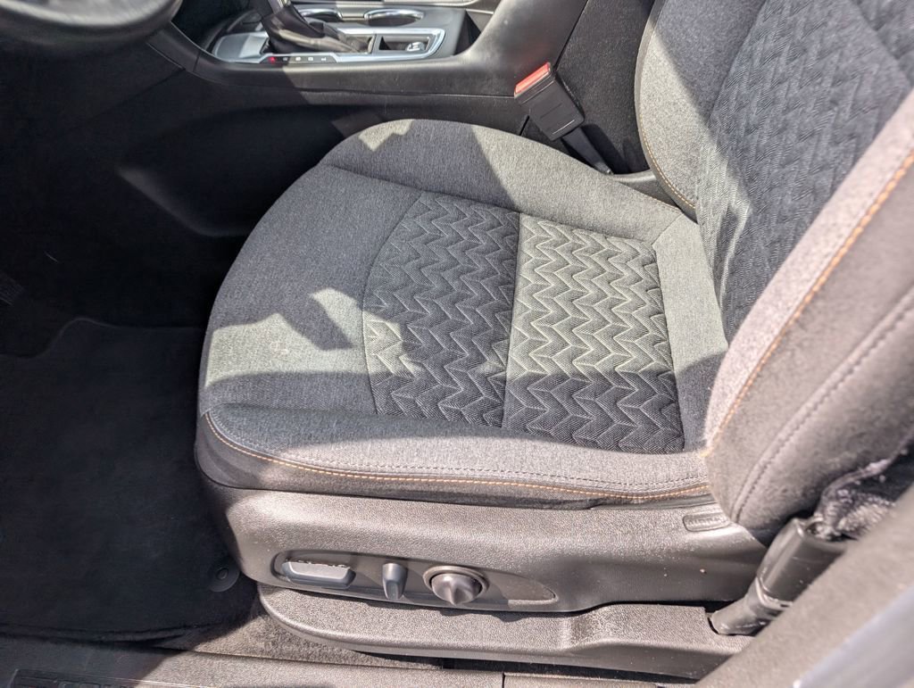 Used 2022 Chevrolet Equinox LT image 22