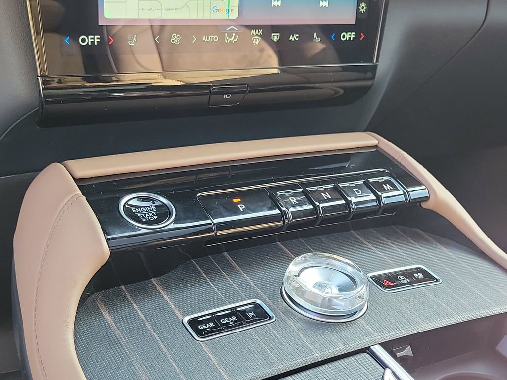 New 2025 Lincoln Navigator L Black Label image 28