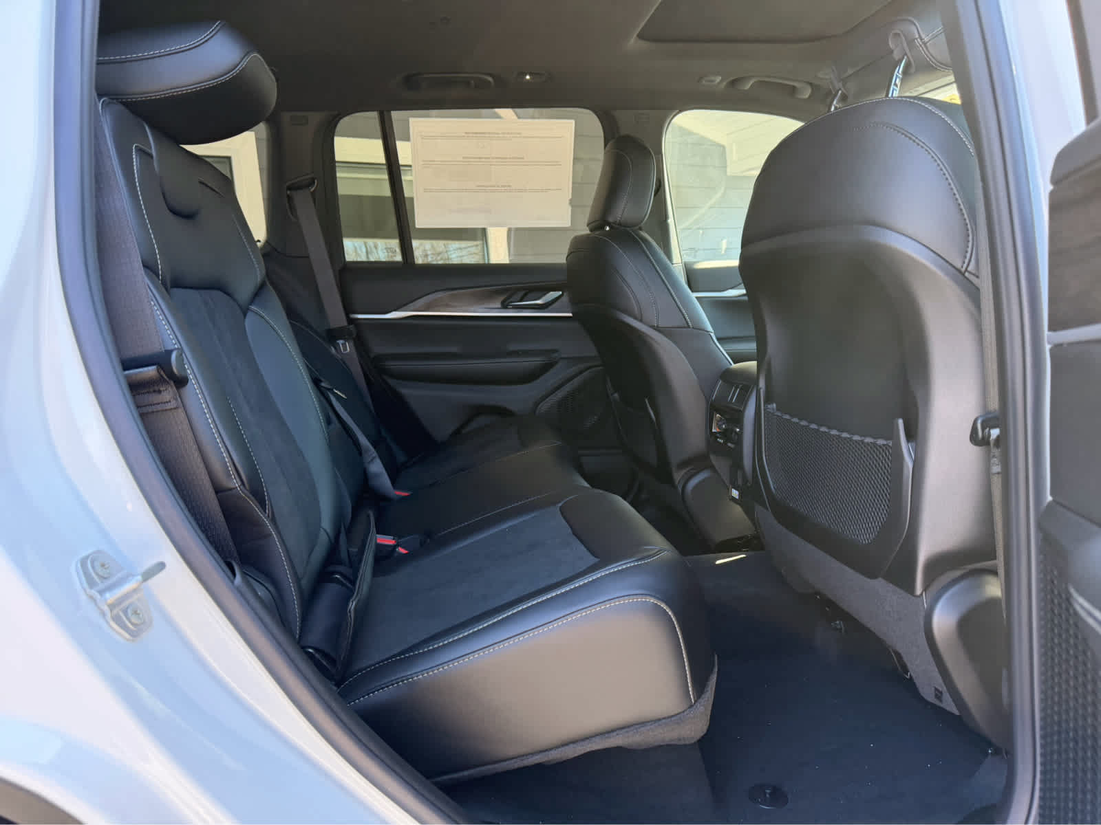 New 2026 Jeep Grand Cherokee Altitude AWD/4WD image 13