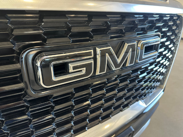 Certified 2022 GMC Yukon Denali w/ Max Trailering Package AWD/4WD image 33
