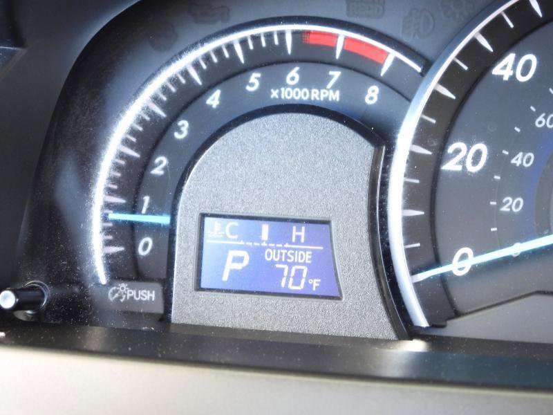 Used 2012 Toyota Camry XLE FWD image 67