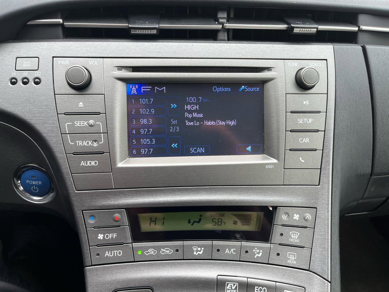 Used 2013 Toyota Prius Two FWD image 17