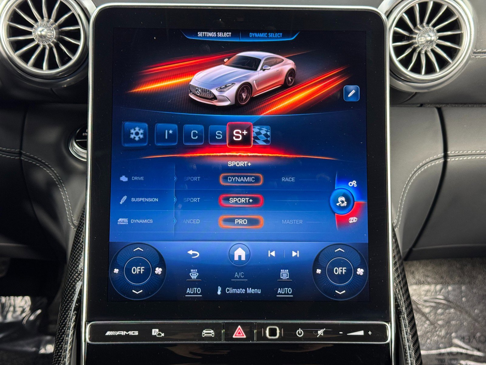 Used 2024 Mercedes-Benz AMG GT 63 image 38
