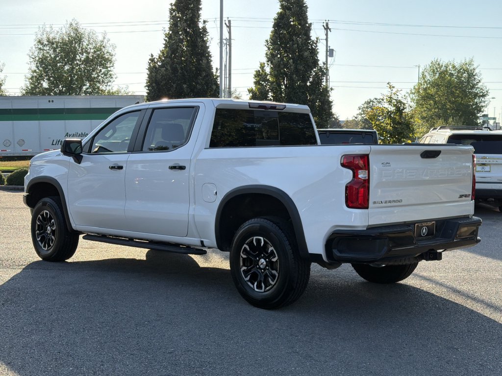 Used 2024 Chevrolet Silverado 1500 ZR2 AWD/4WD image 5