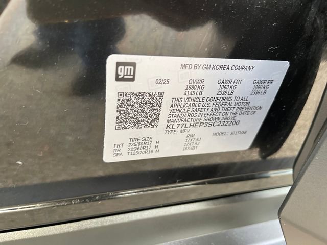 Used 2025 Chevrolet Trax LT w/ LT Convenience Package FWD image 24