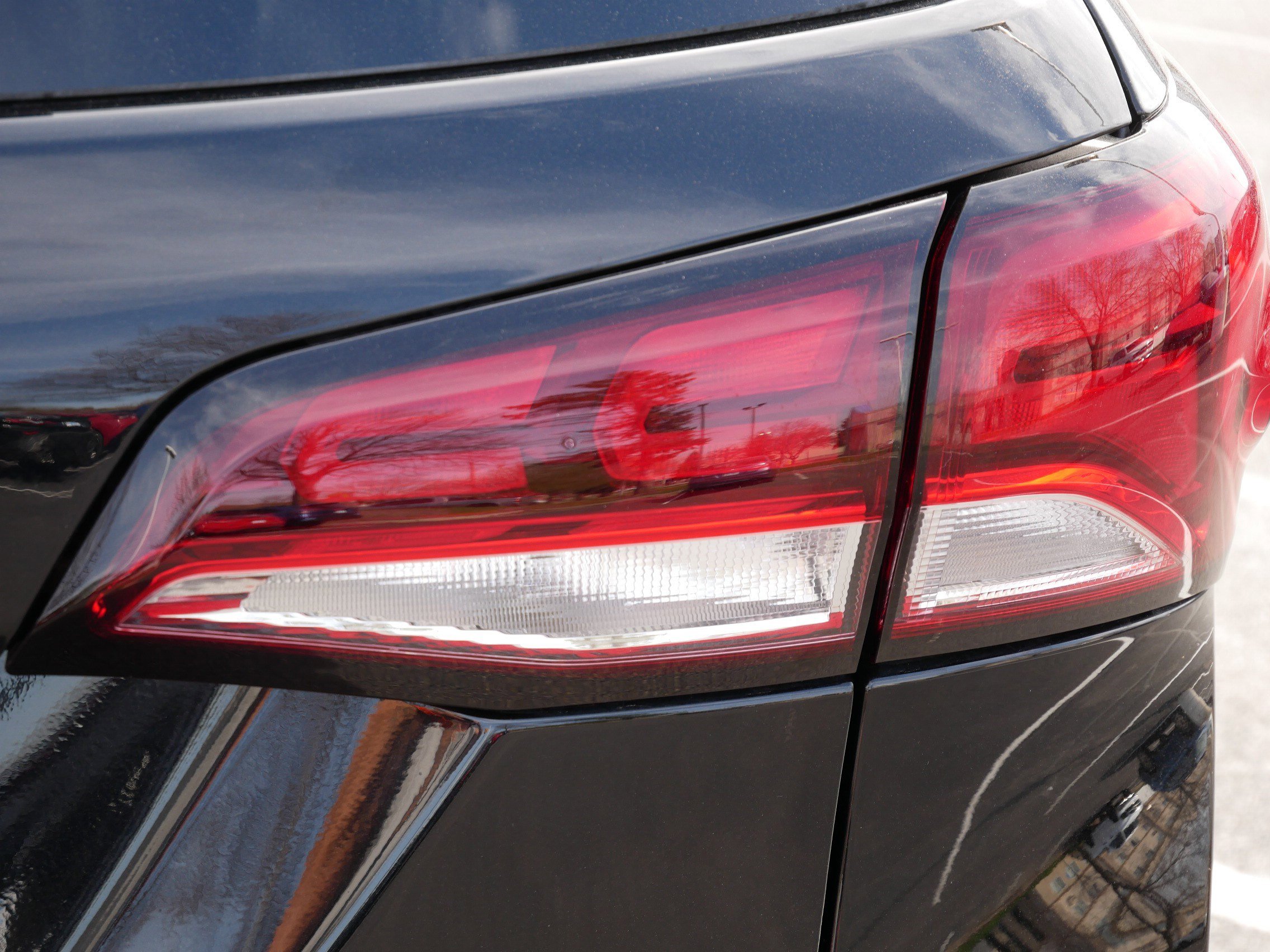 Used 2024 Chevrolet Equinox LT image 17