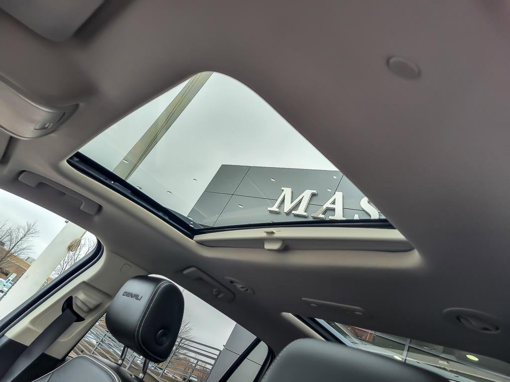 Used 2020 GMC Acadia Denali image 10