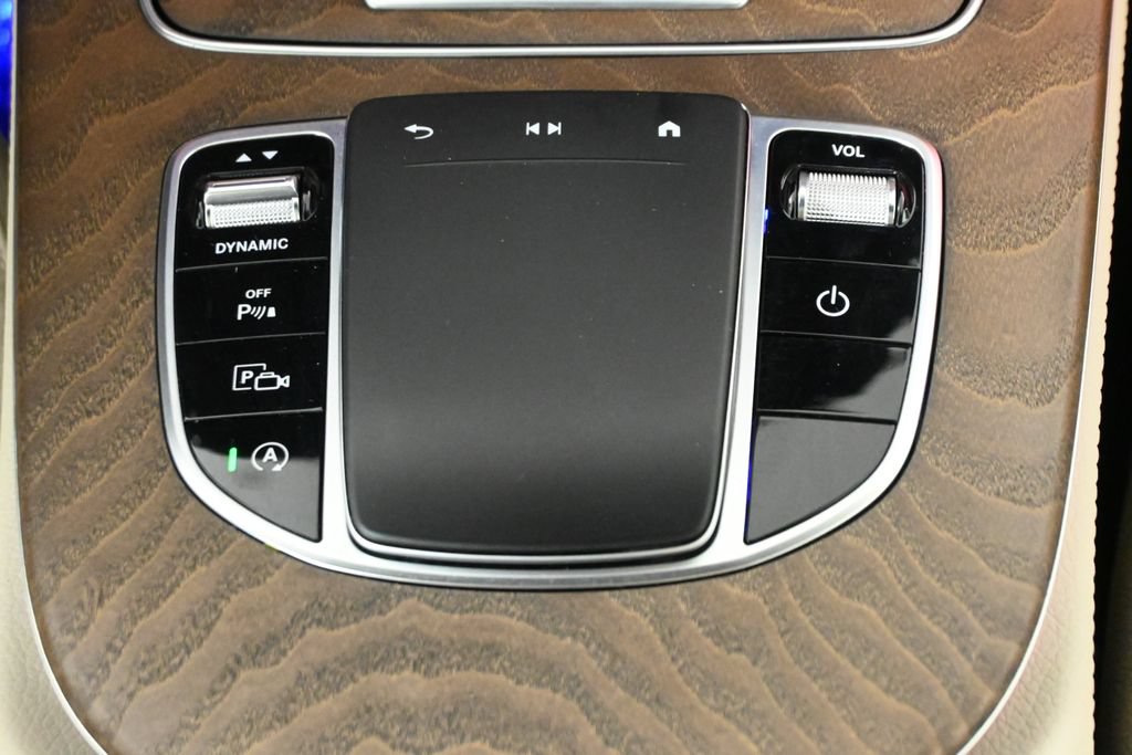 Certified 2022 Mercedes-Benz E 350 4MATIC Sedan image 23