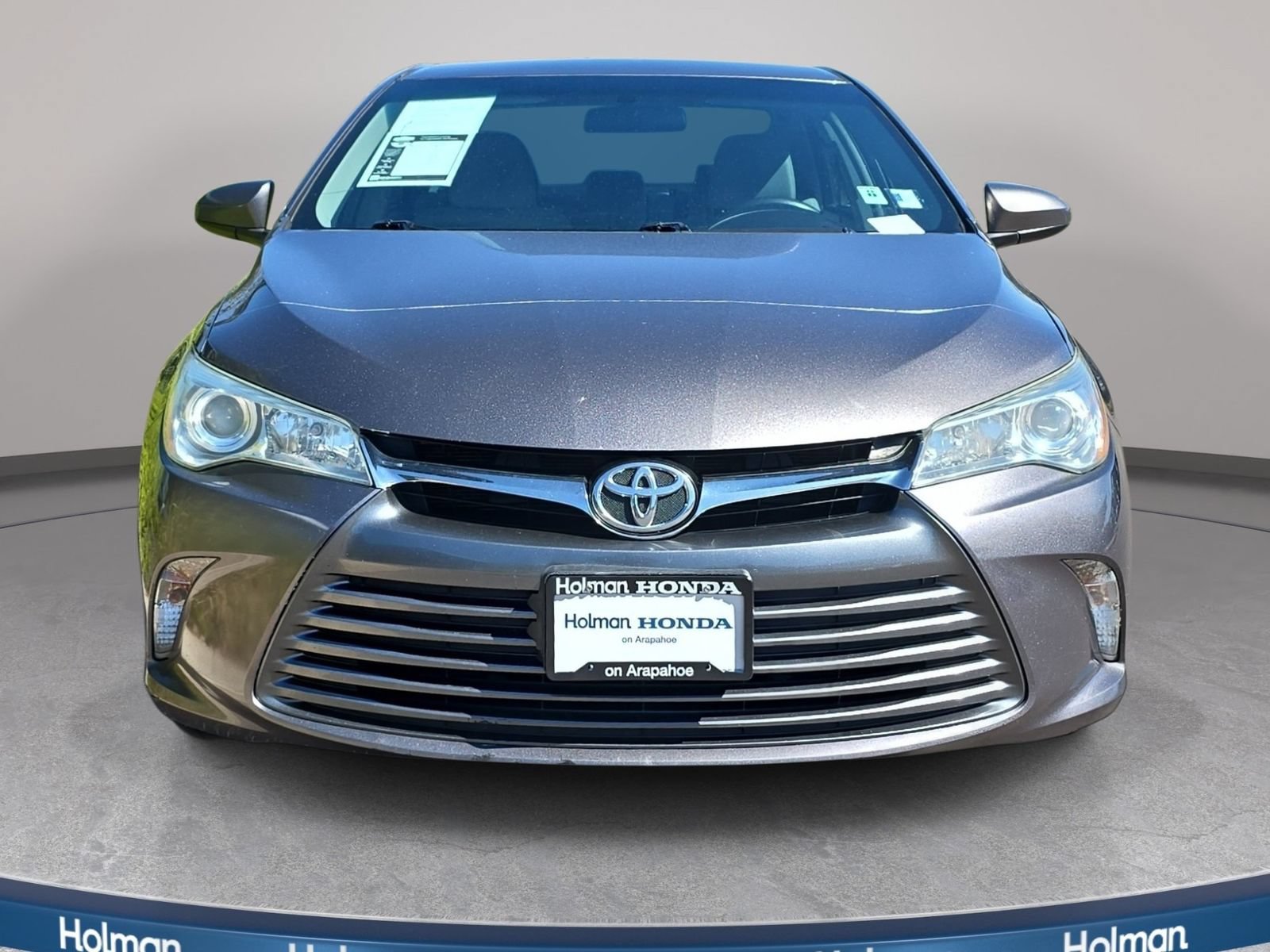 Used 2017 Toyota Camry LE FWD image 3