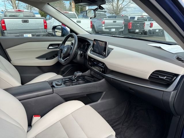 Used 2021 Nissan Rogue SV image 41