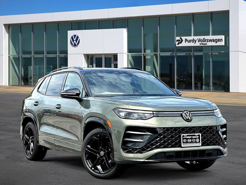 New 2026 Volkswagen Tiguan SE R-Line