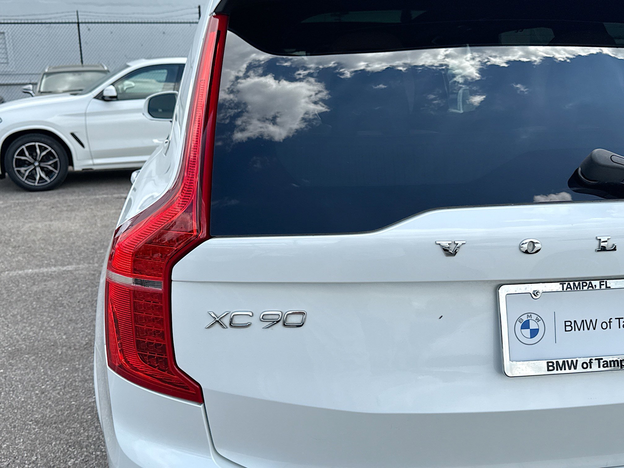 Used 2018 Volvo XC90 T6 Inscription w/ Convenience Package AWD/4WD image 10