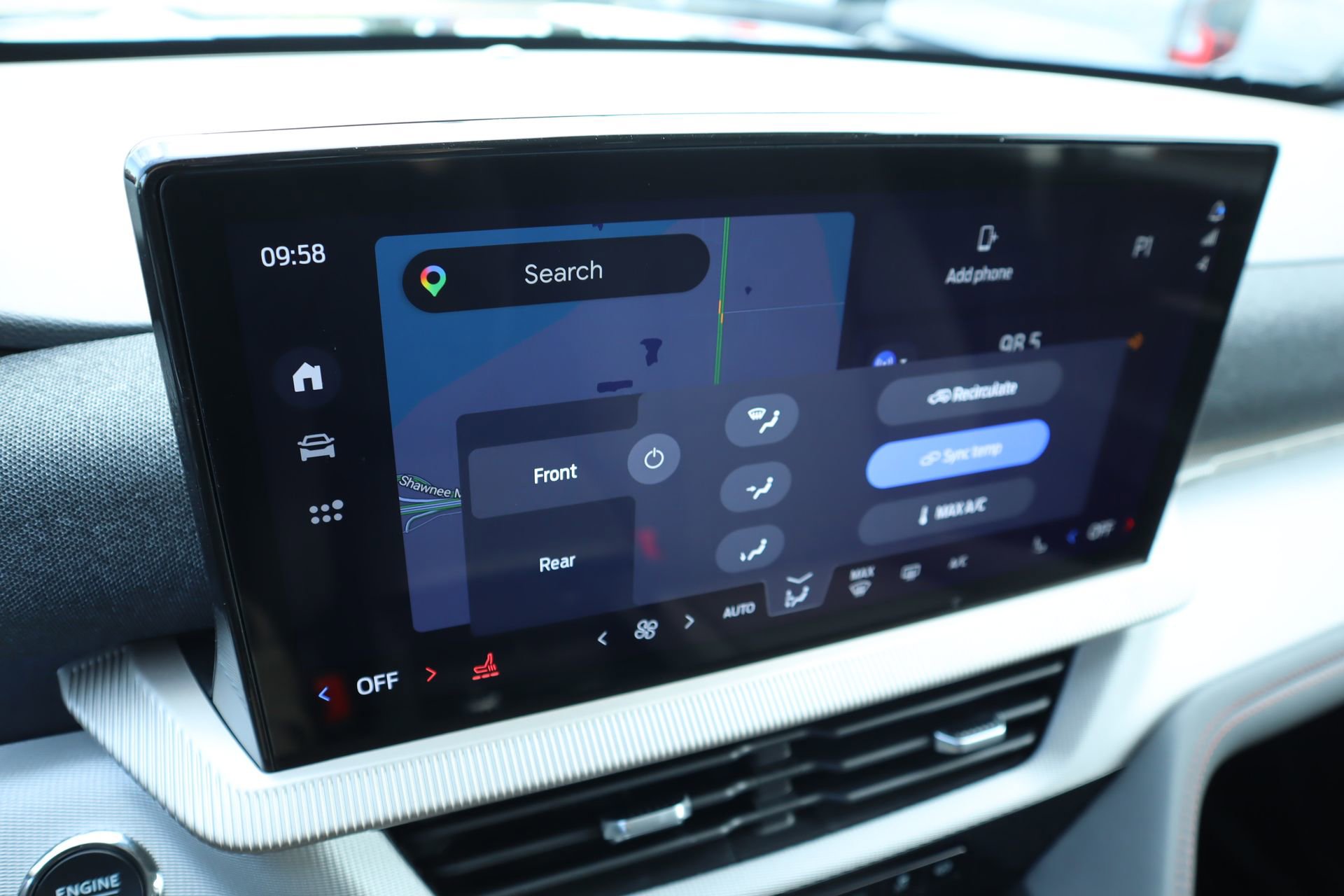 New 2026 Ford Explorer Active RWD image 7