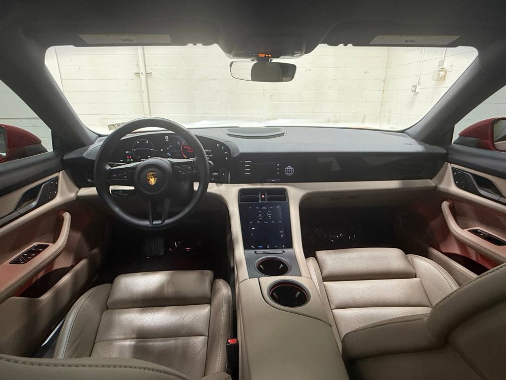 Used 2022 Porsche Taycan 4S image 18