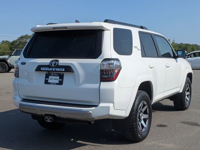 Used 2021 Toyota 4Runner TRD Off-Road AWD/4WD image 3