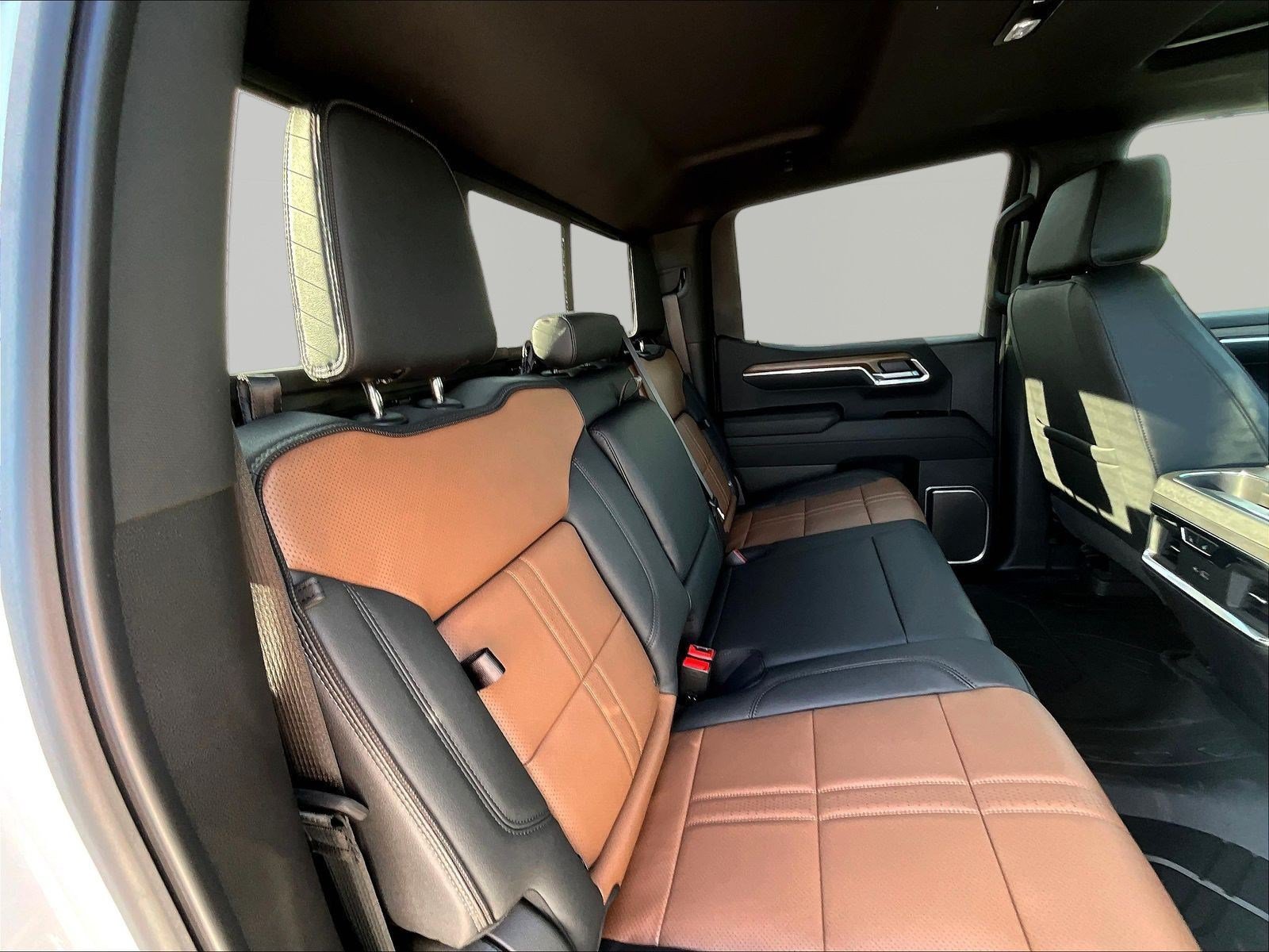 New 2026 Chevrolet Silverado 1500 High Country w/ Technology Package AWD/4WD image 20