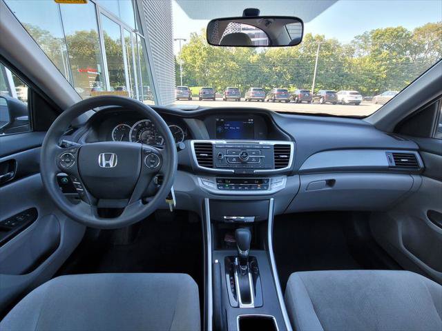Used 2013 Honda Accord LX image 19
