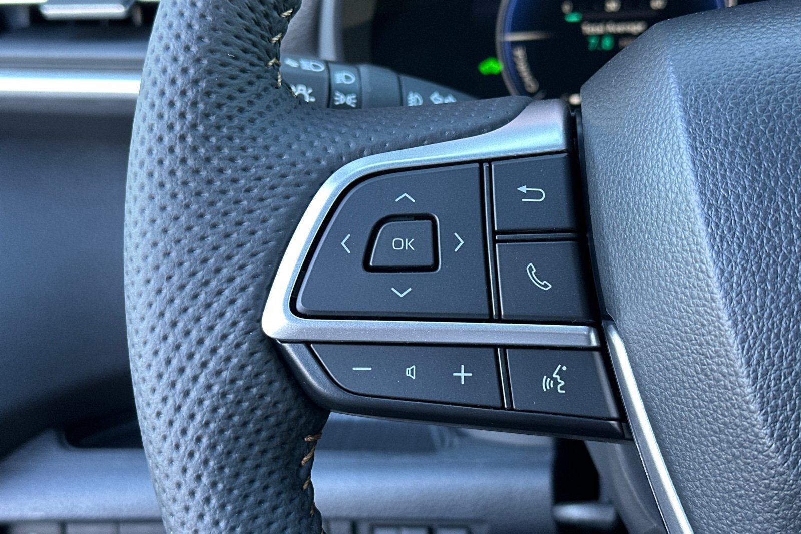 New 2026 Toyota Sienna XLE Woodland Edition AWD/4WD image 28