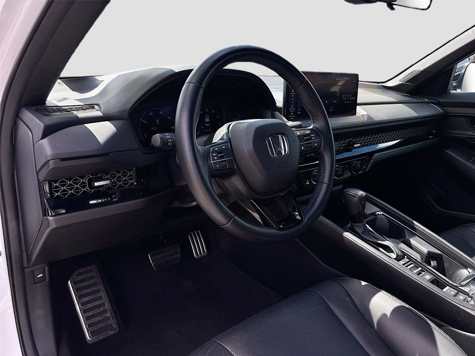 Used 2023 Honda Accord Sport image 10