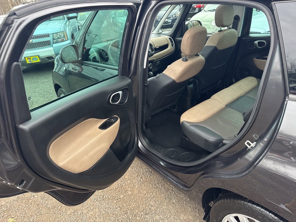 Used 2016 FIAT 500L Lounge image 32