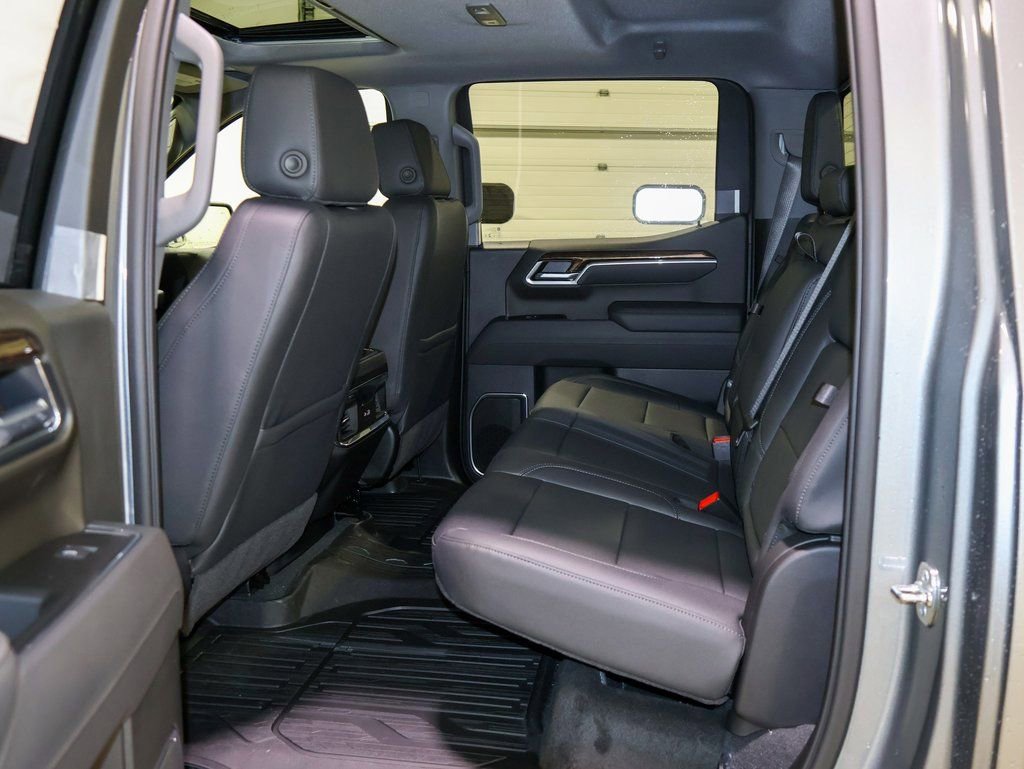 New 2026 GMC Sierra 1500 Elevation w/ Elevation Premium Package image 11