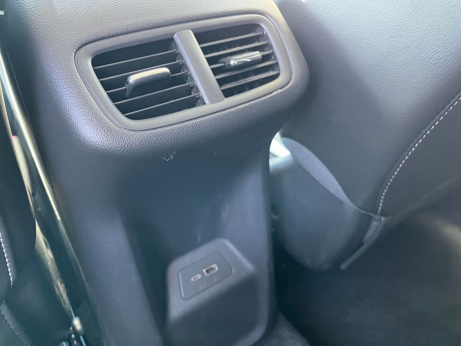 Used 2024 Buick Envision Sport Touring image 24