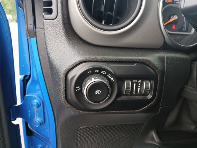 Used 2021 Jeep Wrangler Sport AWD/4WD image 33