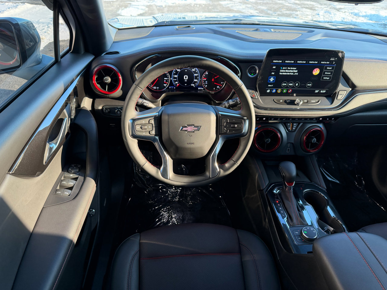 Used 2025 Chevrolet Blazer RS w/ Driver Confidence II Package image 16