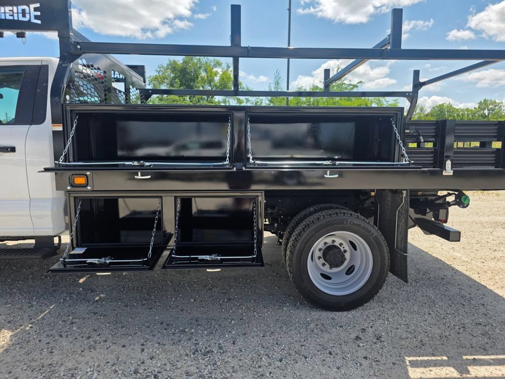 New 2026 Ford F550 4x4 Regular Cab Super Duty image 16