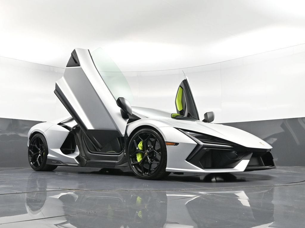 Used 2024 Lamborghini Revuelto AWD/4WD image 35