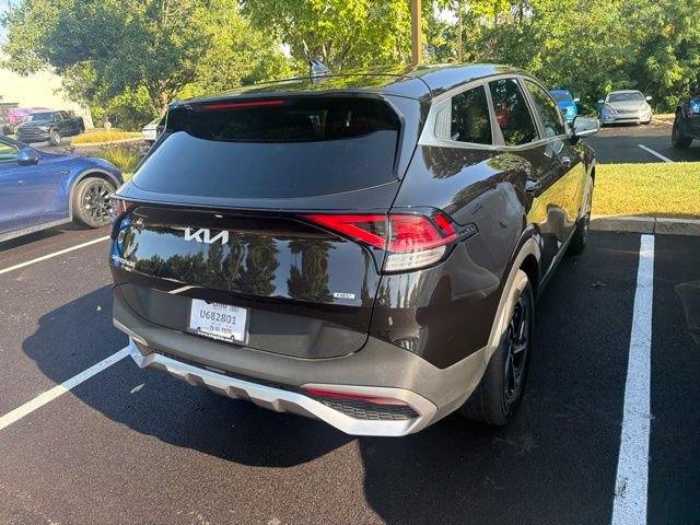 Used 2025 Kia Sportage LX FWD image 5