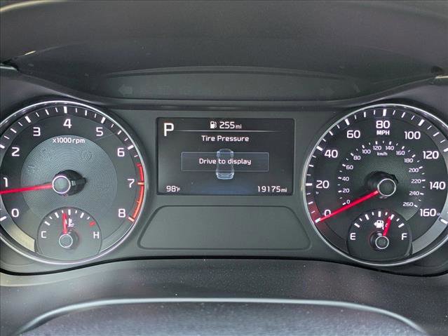 Used 2023 Kia Forte GT-Line image 11