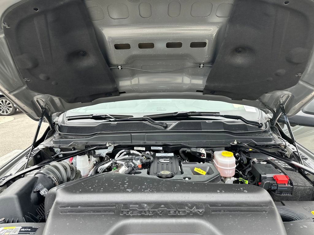 Used 2026 RAM 2500 Limited AWD/4WD image 17