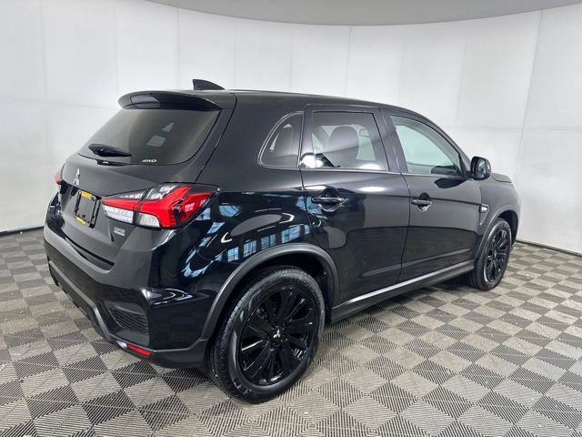 Used 2024 Mitsubishi Outlander Sport LE image 3