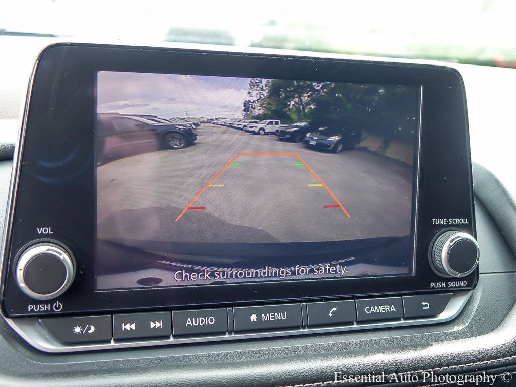 Used 2023 Nissan Rogue S AWD/4WD image 15