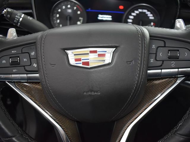 Used 2023 Cadillac XT6 Sport w/ LPO, ONYX Package image 23
