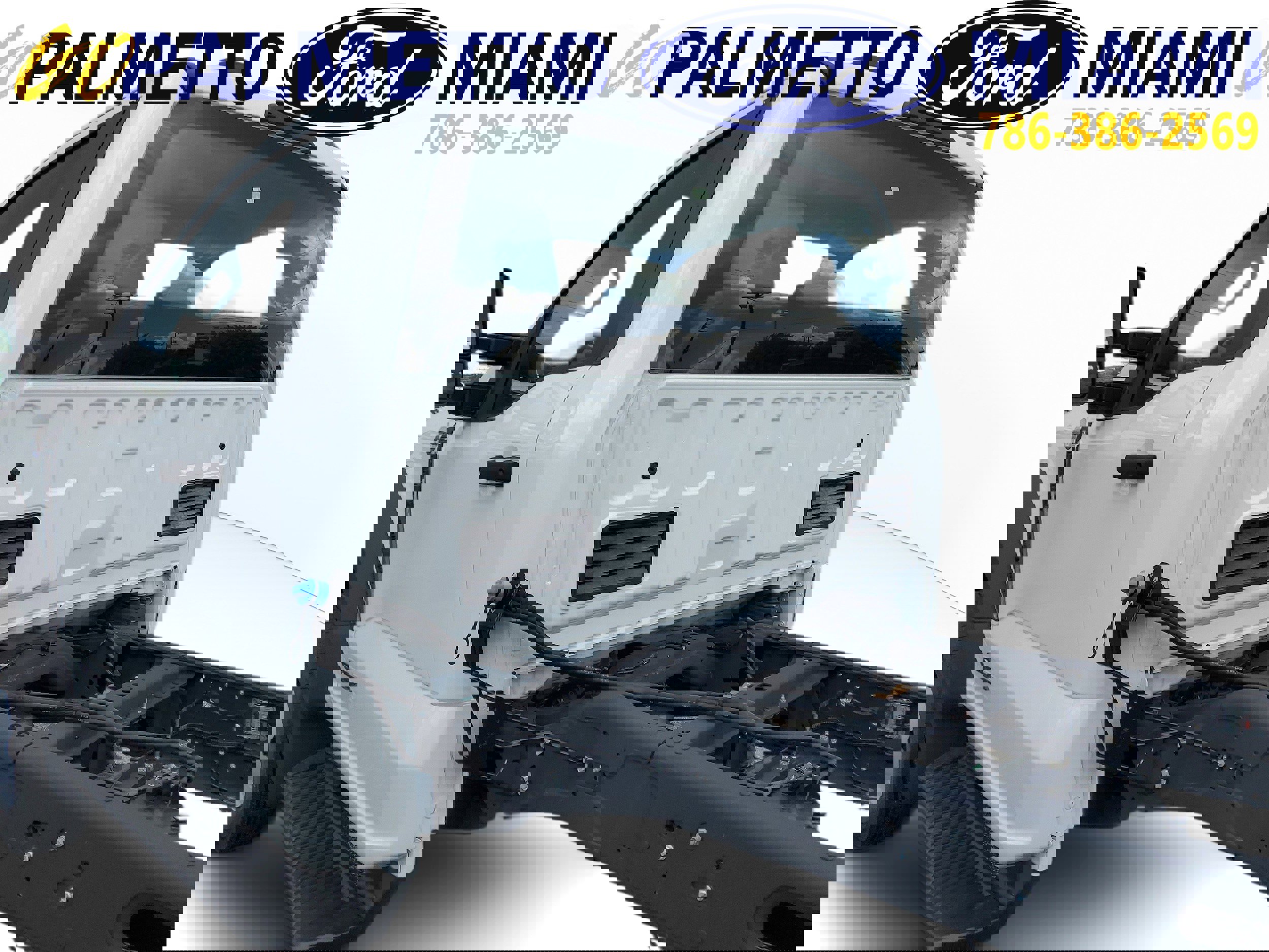 New 2024 Ford F350 XL w/ XL Chrome Package image 6