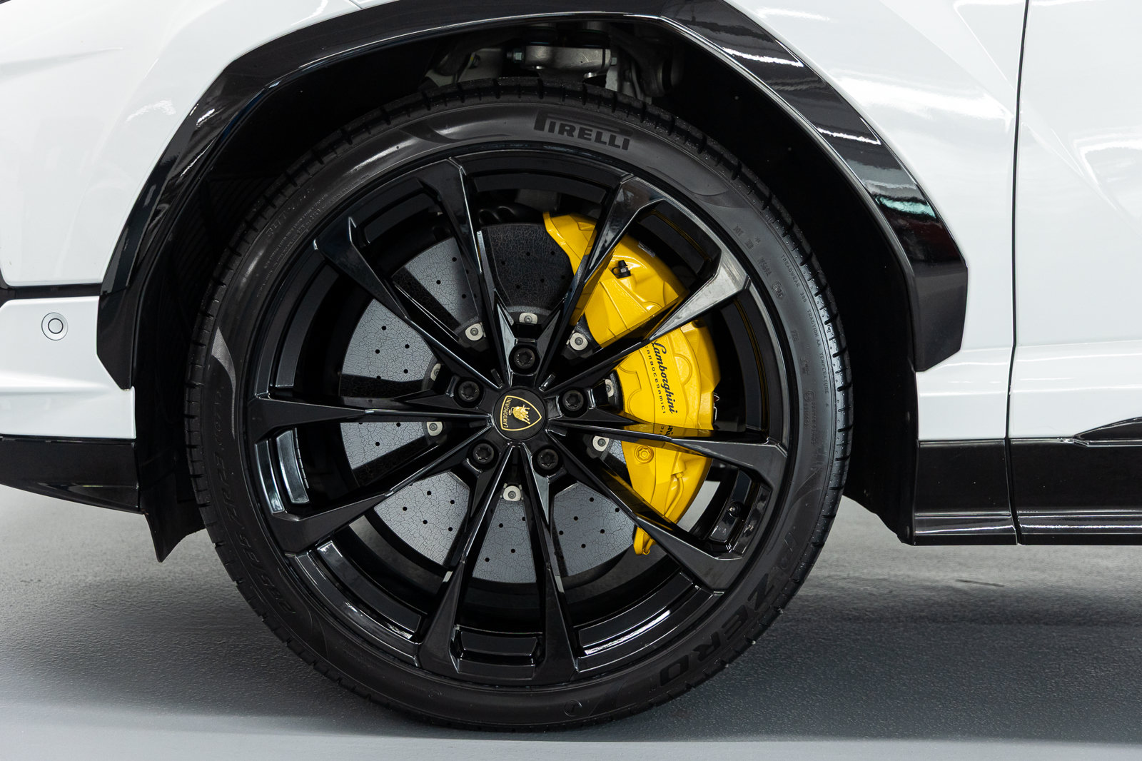 Used 2024 Lamborghini Urus S AWD/4WD image 18