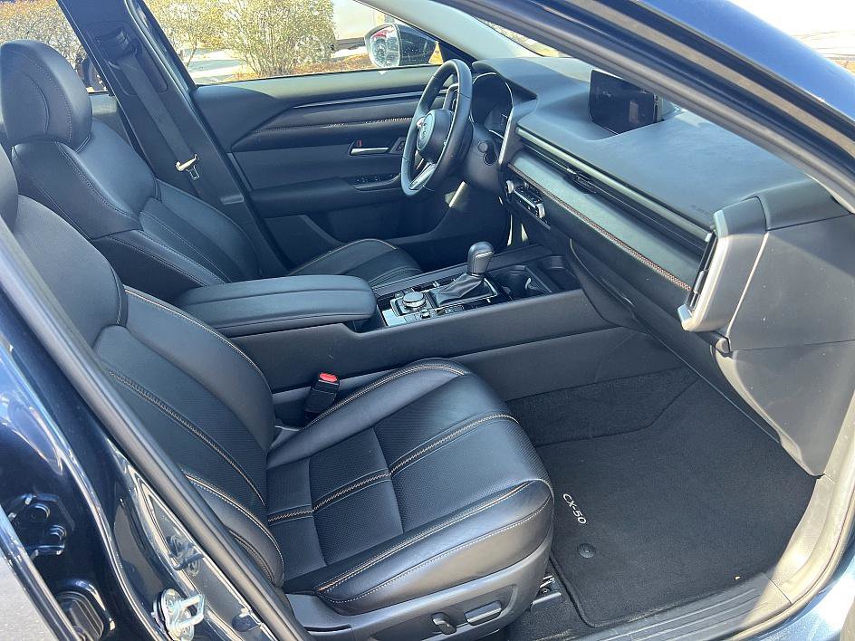 Used 2025 MAZDA CX-50 AWD 2.5 Hybrid w/ Premium Pkg image 17